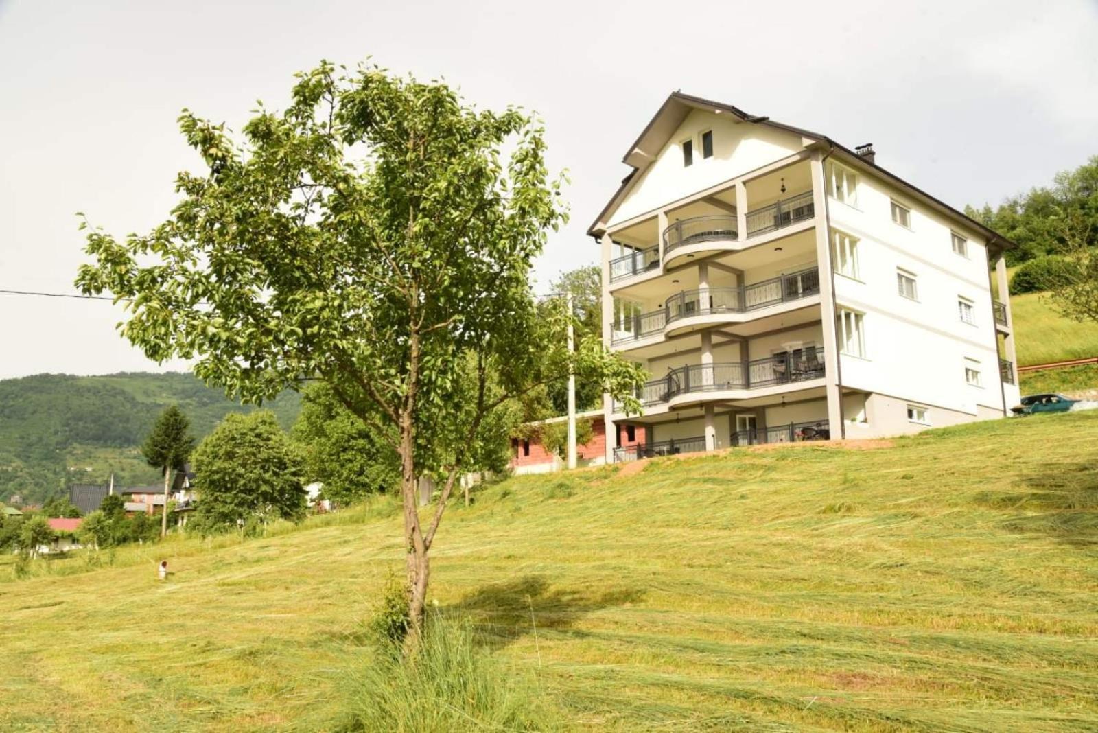 Lmm Apartmani Plav Kültér fotó